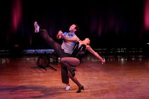 Jeremy Benton and Jennifer Rias Photo